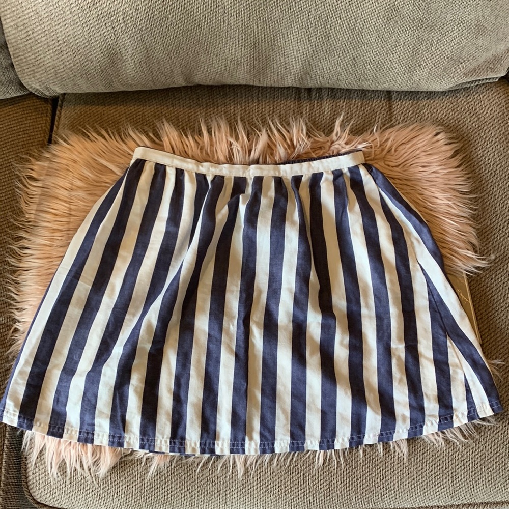 LC Lauren Conrad Blue & White Striped Skirt Above Knee Size S Spring Stylr